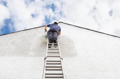 Peinture extérieure à Lanhouarneau — façades et ravalement